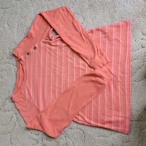 Super cute North Face long sleeved shirt